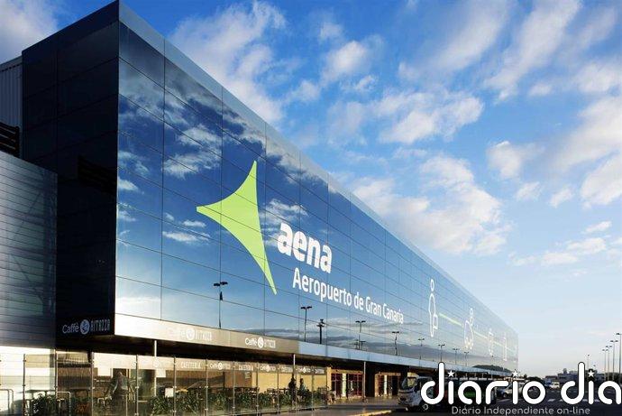 Los aeropuertos de Canarias registran 4,69 millones de viajeros en julio, un 1,3% más