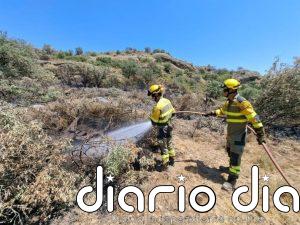 Los bomberos forestales de Aragón dicen que combaten el fuego "al límite" y mantienen la huelga desde el 18 de agosto