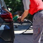 Los carburantes prosiguen su escalada en pleno verano y suman su séptima semana de alzas