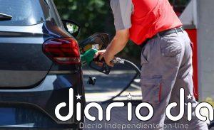 Los carburantes prosiguen su escalada en pleno verano y suman su séptima semana de alzas