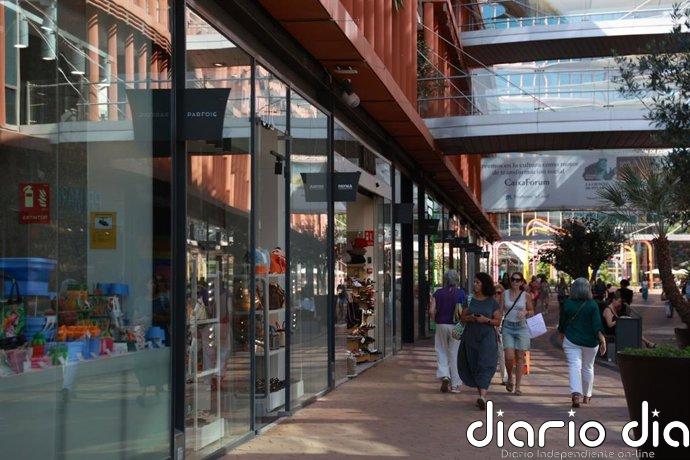 Los centros comerciales elevan un 6,4% sus ventas enprimer semestre impulsado por moda, hogar y restauración