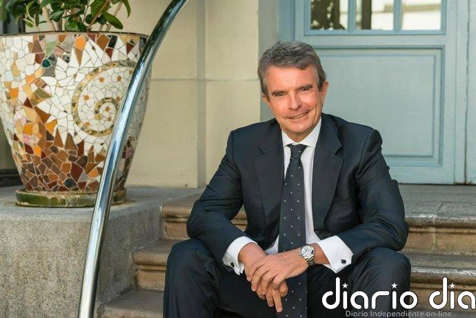 Los Cosmen reducen su participación en AC Hoteles tras vender el 14% a Antonio Catalán por 41 millones