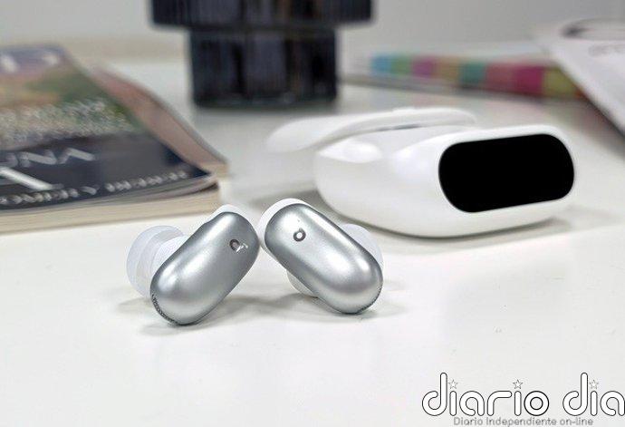Los Soundcore Liberty 5 Pro, los auriculares con estuche de pantalla que compiten con la gama alta a menor precio