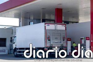 Los transportistas denuncian que las ayudas al gasóleo se reducirán en septiembre a solo 5 céntimos por litro