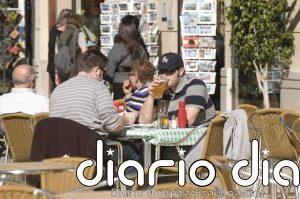Los turistas extranjeros acapararán el 28% de las reservas de restaurantes en España en agosto