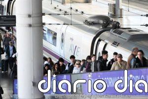 Los usuarios del tren de alta velocidad caen un 9,8% en junio y un 15,5% en la primera mitad del año