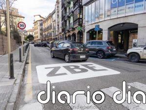 Los vehículos sin distintivo ambiental podrán pasar por la Zona de Bajas Emisiones de Torrelavega durante las fiestas
