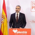 Lucas pide una reunión a López Miras para coordinar la respuesta ante la inmigración irregular