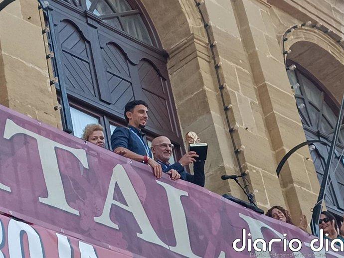 Luis de la Fuente "emocionado, feliz y orgulloso" en el homenaje de este domingo en su ciudad natal, Haro