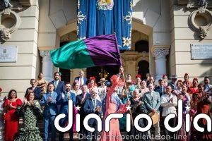 Málaga peregrina en la romería de la Victoria, con María Barranco como abanderada