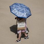 Mallorca seguirá este lunes en aviso naranja por calor y el resto de las islas en amarillo