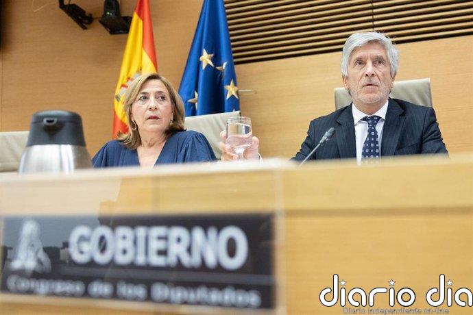 Marlaska llama al cese de la violencia en Ceuta y anuncia 35 millones para alargar espigones fronterizos