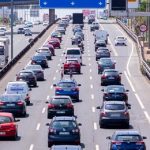 Más de 20 kilómetros de retenciones en las carreteras de Sevilla y Cádiz por el cambio de quincena