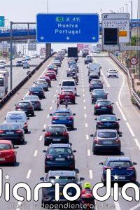 Más de 20 kilómetros de retenciones en las carreteras de Sevilla y Cádiz por el cambio de quincena