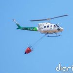 Medios aéreos retoman ya las tareas en el incendio forestal de Niebla (Huelva) tras una noche con mejores condiciones