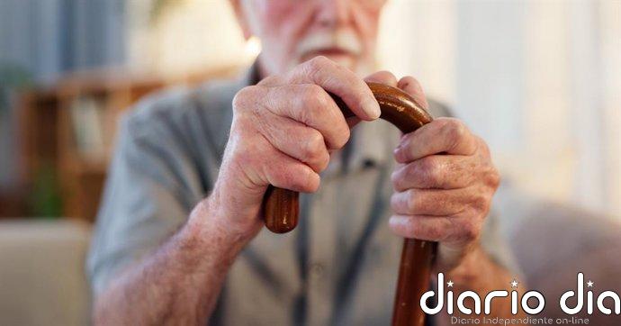 Memoria y edad: ¿Por qué olvidamos detalles específicos al envejecer?
