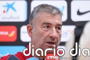 Miguel Méndez: "Tener un equipo muy largo es muy buena noticia"
