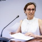 Mónica García condena la "expulsión" de periodistas que informan desde Marruecos de la crisis migratoria