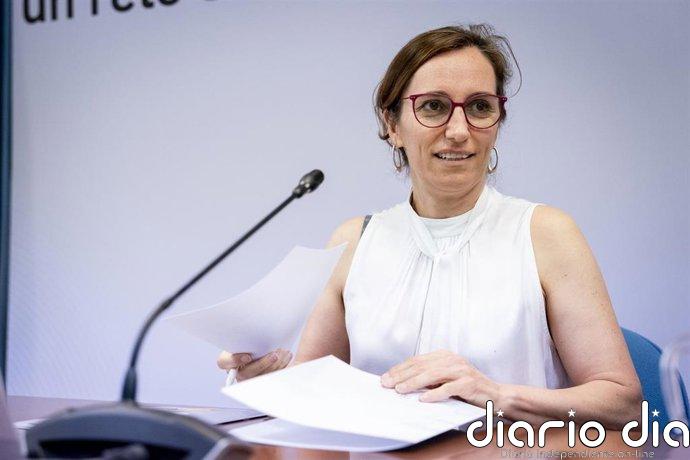 Mónica García condena la "expulsión" de periodistas que informan desde Marruecos de la crisis migratoria