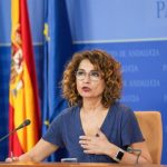 Montero afea a PP y Vox su negativa a un Pleno extraordinario por "dos de los mayores incendios en la historia" andaluza