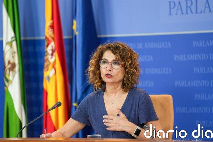 Montero afea a PP y Vox su negativa a un Pleno extraordinario por "dos de los mayores incendios en la historia" andaluza