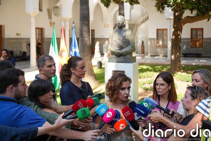 Montero señala que Moreno ha incorporado en la Junta a "los herederos ideológicos de los asesinos de Blas Infante"