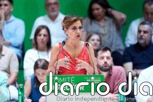 Montero urge a Moreno un "plan de rescate" de la sanidad pública y le acusa de sostener una política que la deteriora