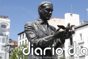 Moreno reivindica el legado de Lorca en el 90 aniversario de su asesinato:"Leer su obra es conocer el alma de Andalucía"