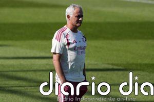 Mourinho: "Hacer algunas cosas mal me permiten pensar en conjunto con los jugadores"