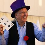 Muere Juan Tamariz, el eterno maestro de la magia