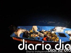 Mueren 17 personas tratando de llegar en una patera a las costas de Baleares tras 15 días a la deriva