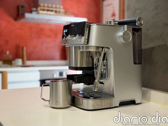 Ninja Luxe Café MINI Plus: prestaciones de barista en un formato más compacto