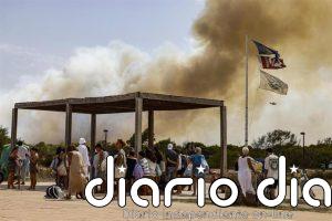 Ordenan evacuar el pueblo de El Saler y los campings por el incendio