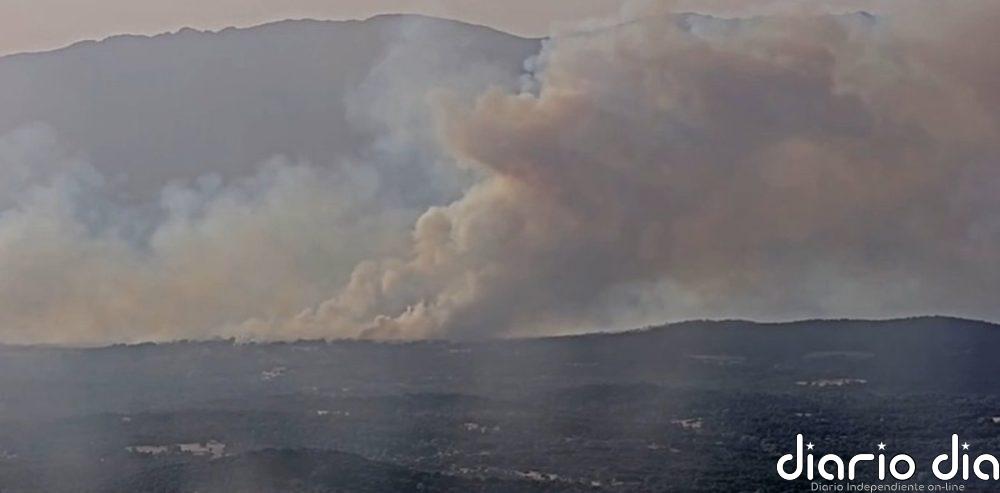 Ordenan evacuar una urbanización en La Adrada (Ávila) por una reactivación en Burgohondo