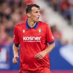 Osasuna aprovecha la inferioridad del Celta para remontar en Balaídos