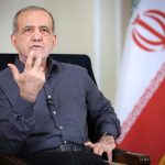 Pezeshkian reconoce una "muy difícil" comunicación con Mojtaba Jamenei