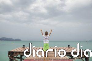 Piscinas, aire acondicionado, y tormentas de verano: los riesgos que desconocen muchas familias con niños asmáticos