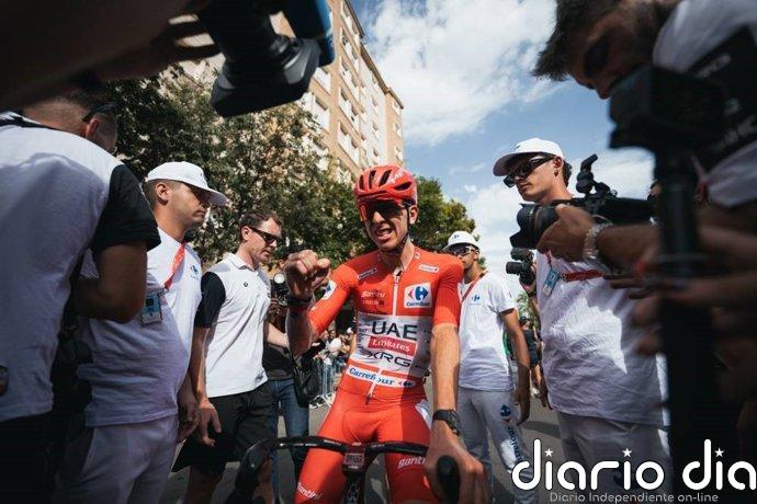 Pogacar abandona La Vuelta por una caída en la octava etapa