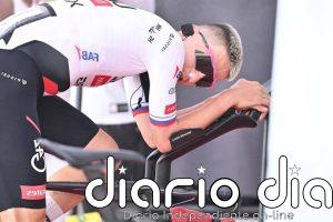 Pogacar se rompe la clavícula y daña el cuello en su caída en La Vuelta