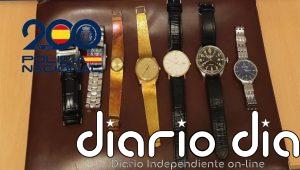 Policía Nacional recupera siete relojes de alta gama y detiene a tres personas por robo mediante distracción