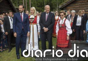 Preocupación por el Rey Harald de Noruega, ingresado de urgencia. El Príncipe Haakon asume la regencia