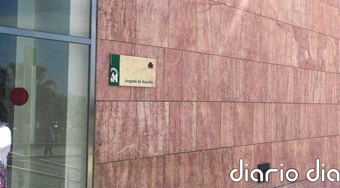 Prisión para el detenido por apuñalar de gravedad a un joven en el Real de la Feria de Málaga