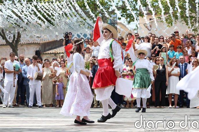 Prohens asiste a las fiestas de la Patrona de Pollença
