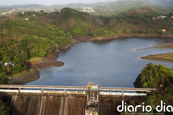 Puerto Rico soporta un fin de semana bajo racionamiento de agua por la sequía que ha vaciado el embalse de Carraízo