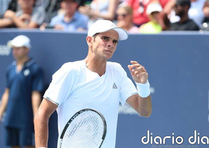 Rafa Jódar sella otra remontada para luchar por el título en Washington