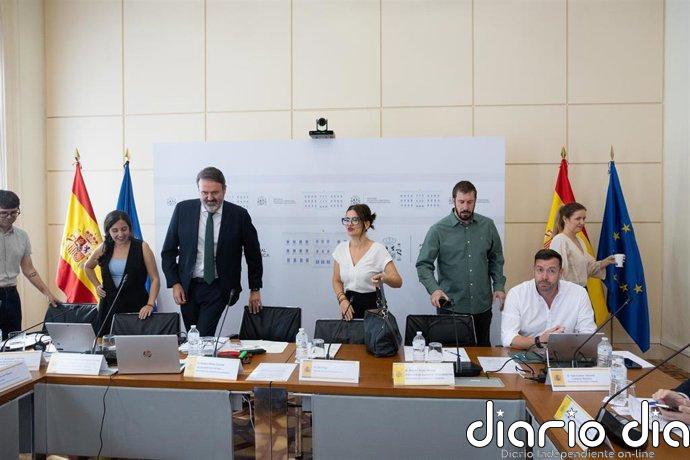 Rego acusa a Vox de "criminalizar" a la infancia tras el llamamiento de Figaredo a "cazar" migrantes en Ceuta