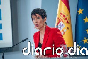 Saiz dice que España debe cumplir "toda la normativa" tras la postura de Bruselas sobre menores no acompañados en Ceuta