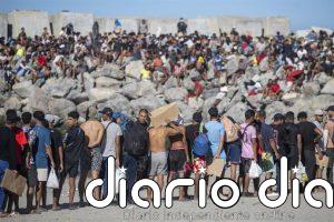 Saiz evita dar cifras sobre los migrantes en Ceuta y defiende las plazas de acogida: "No son un almacén de personas"