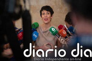Saiz visitará el lunes Ceuta para abordar con Vivas la situación humanitaria tras la entrada masiva de migrantes