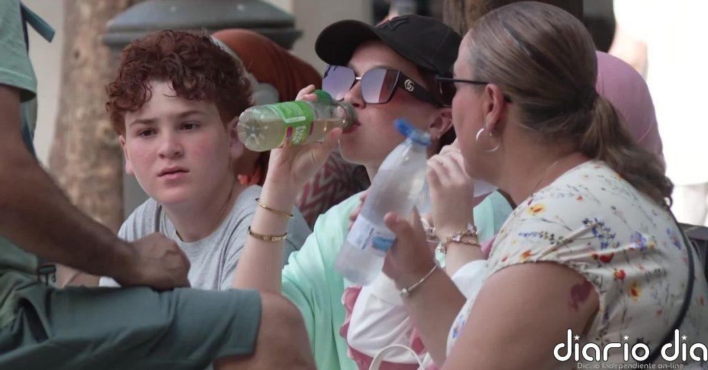 Sevilla desafía al calor sin perder atractivo para el turismo
